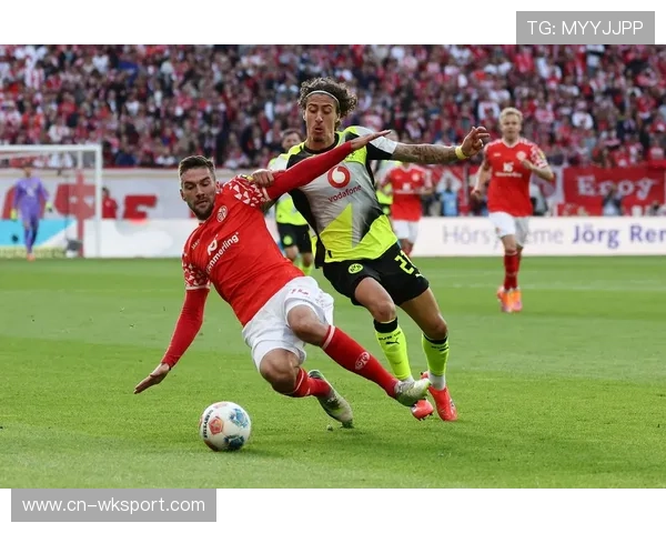 多特蒙德vs美因茨伤病名单更新，双方合计13人缺阵影响排兵布阵